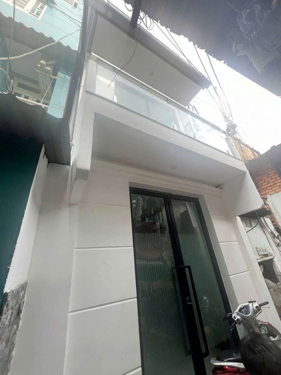 SIÊU PHẨM 3 TẦNG GÀ ĐẺ TRỨNG VÀNG Q4 – BẾN VÂN ĐỒN