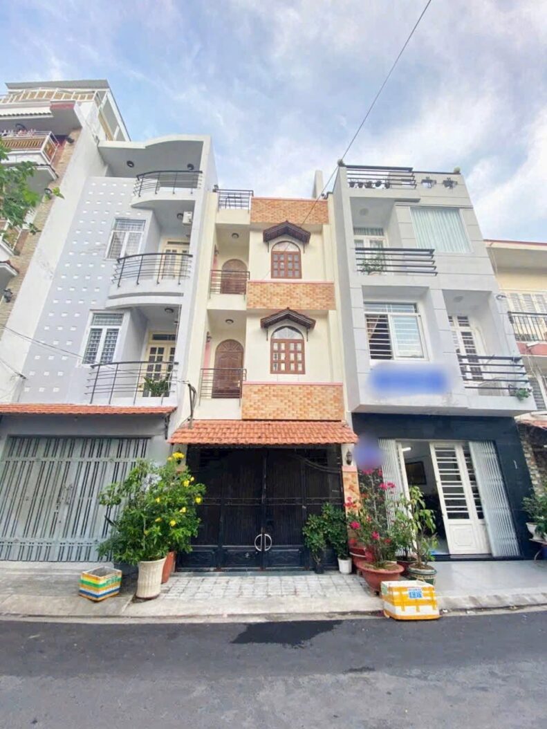 Bán nhà mặt tiền đường số lý phục man