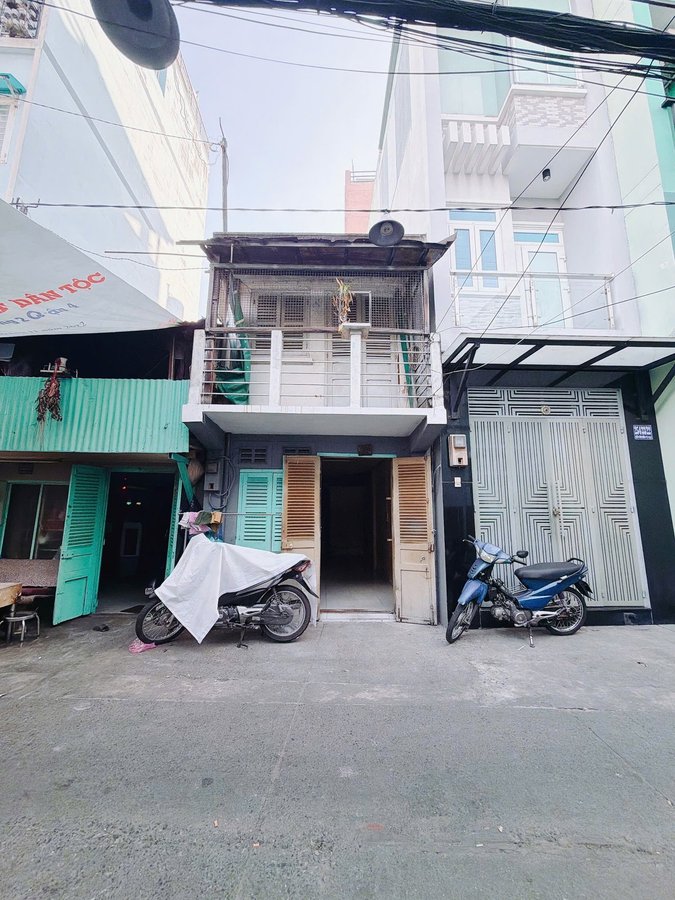 BÁN NHÀ Q4 – KHU VIP BẾN VÂN ĐỒN Ko quy hoạch